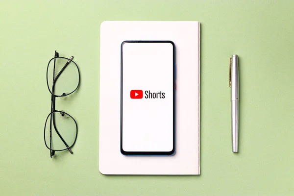 Key Features of YouTube Shorts